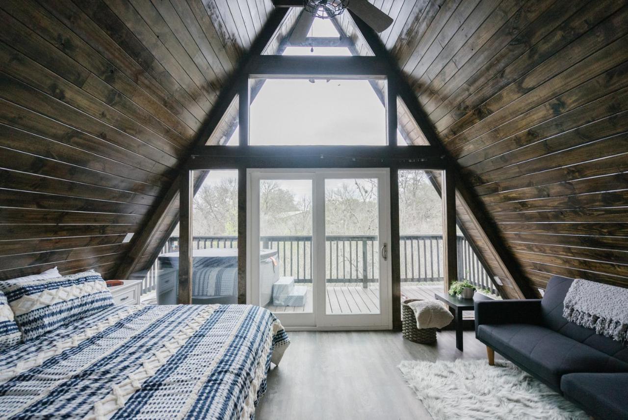 Dean'S Den: Private Deck W/ Jacuzzi And A View Villa New Braunfels Luaran gambar